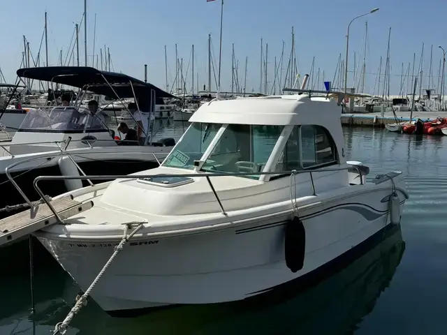 Beneteau Antares 650 HB