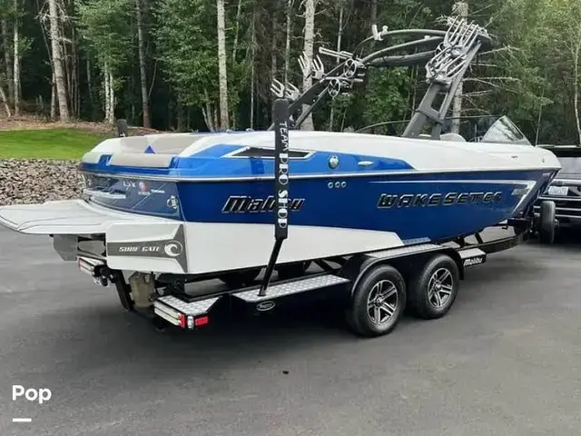 Malibu Wakesetter 23LSV