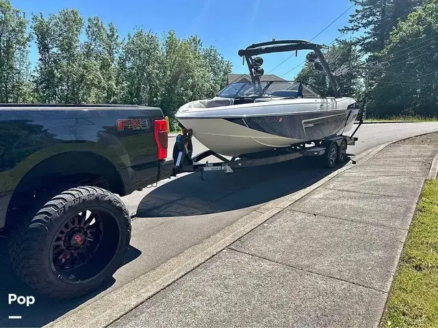 Malibu Wakesetter 23LSV