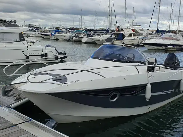 Galeon Galia 700 Sundeck