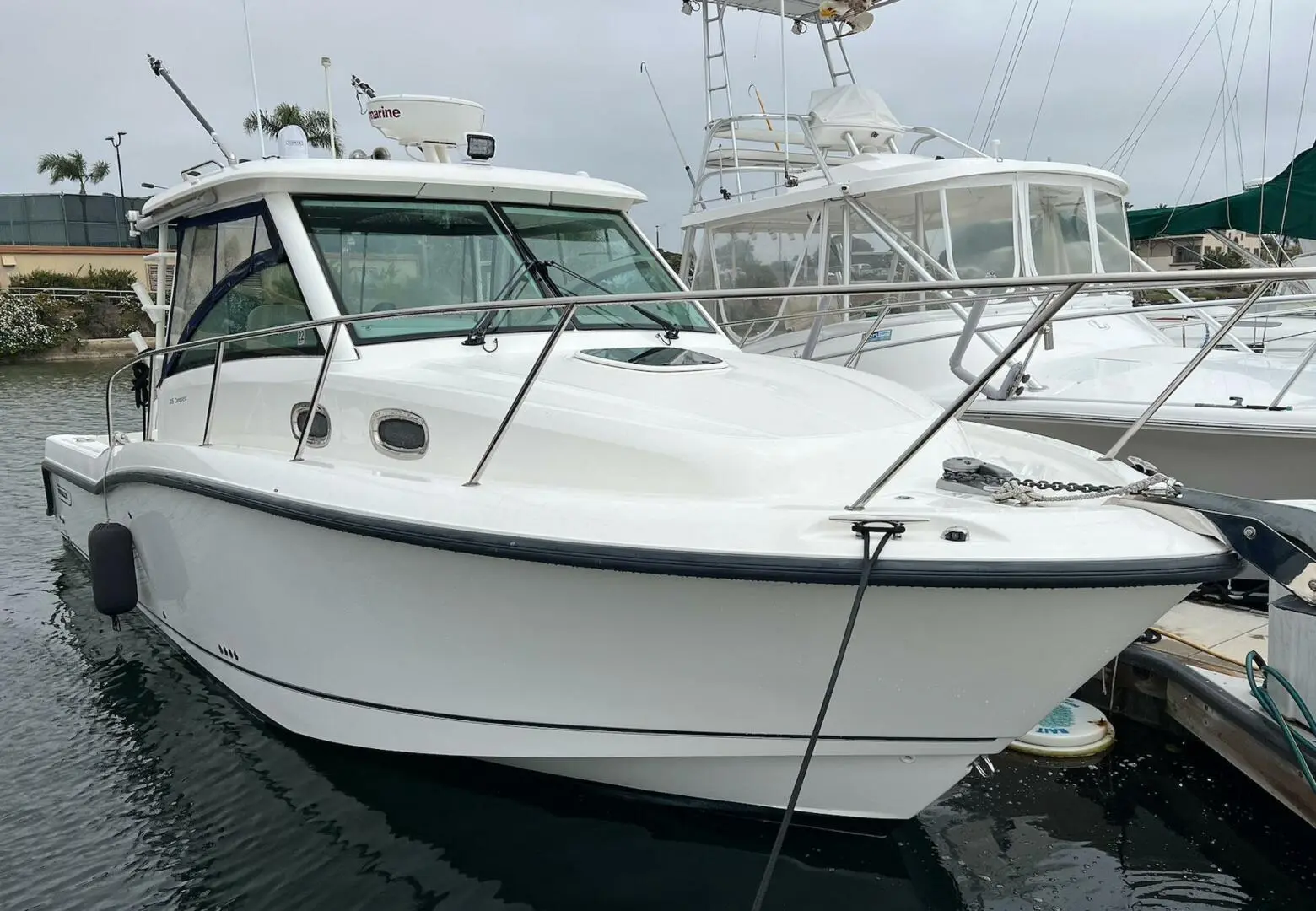 2015 Boston Whaler 315 conquest