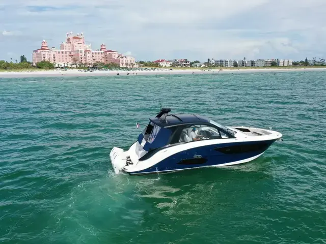 Sea Ray 40