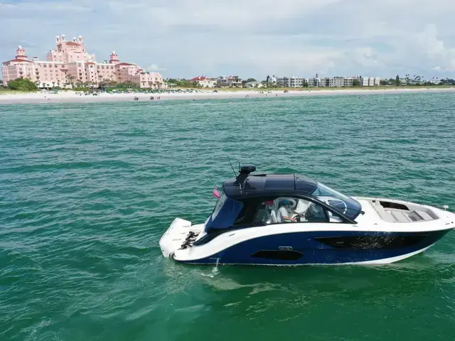 Sea Ray 40