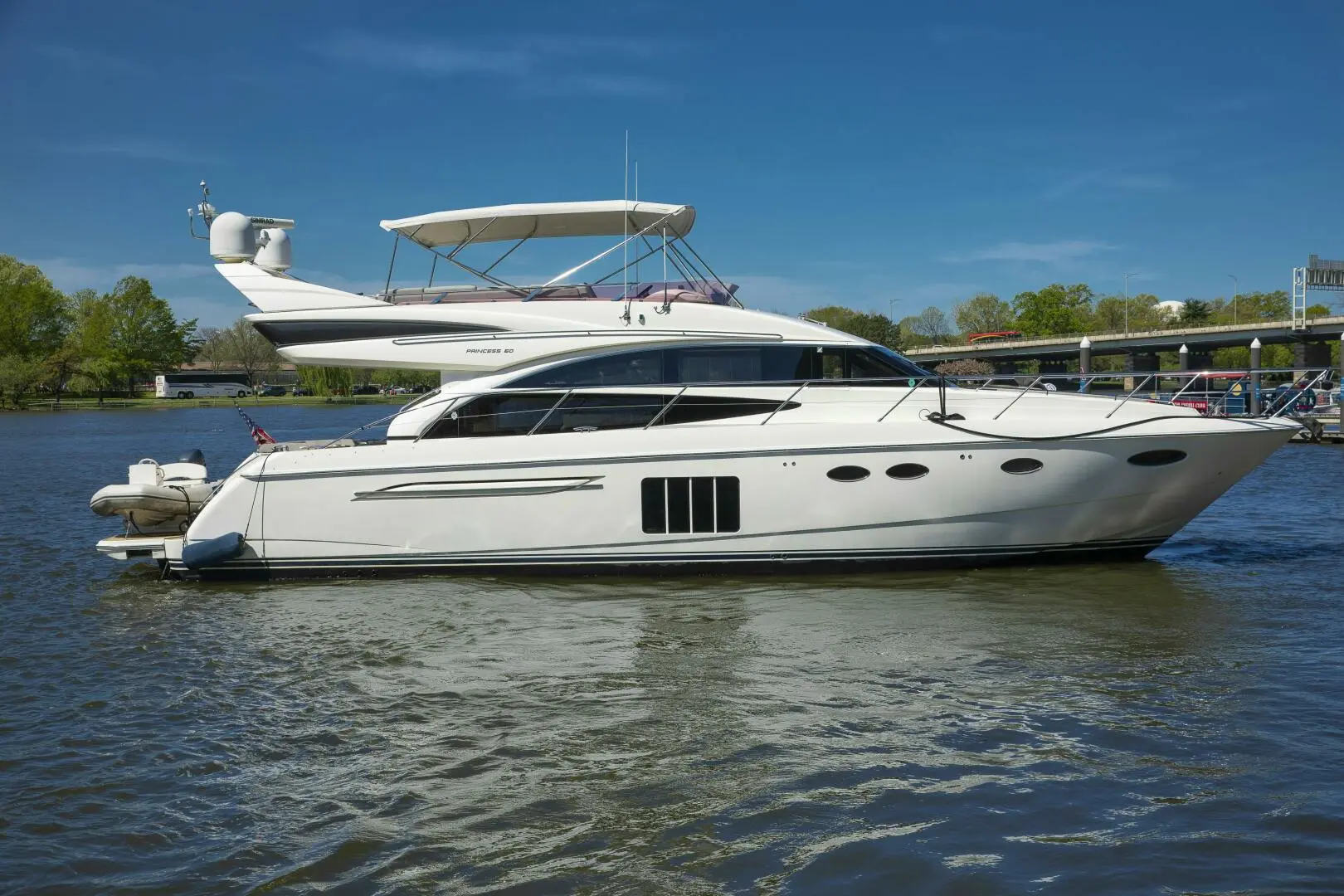 2012 Princess 60