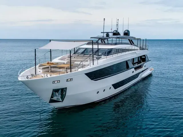 Ferretti Yachts Ferretti 1000