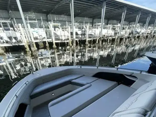 Sea Ray 40