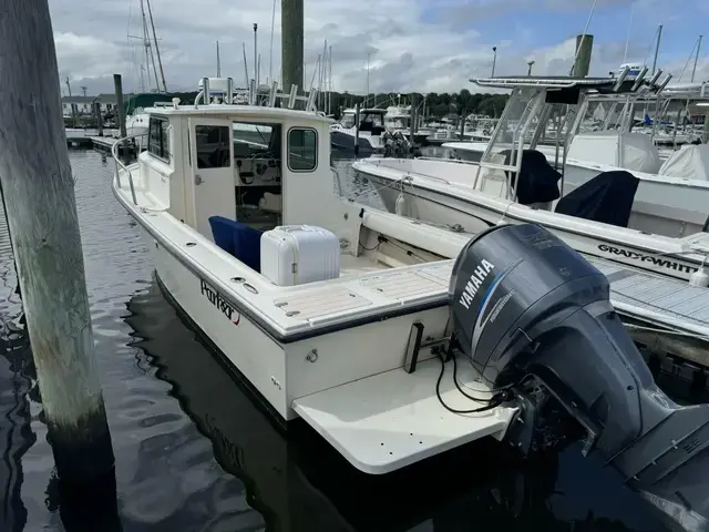 Parker Boats 2320 SL Sport Cabin