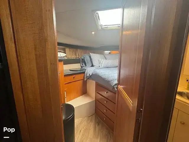 Carver 356 Aft Cabin Motor Yacht