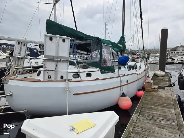 Westsail 42