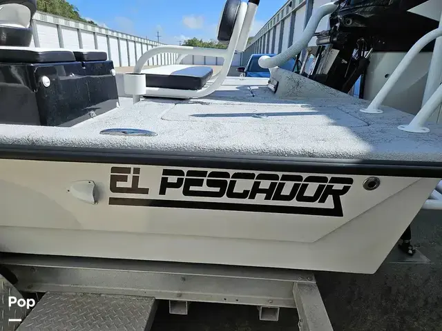 El Pescador 24 Cat