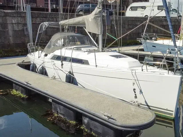 Hanse 320