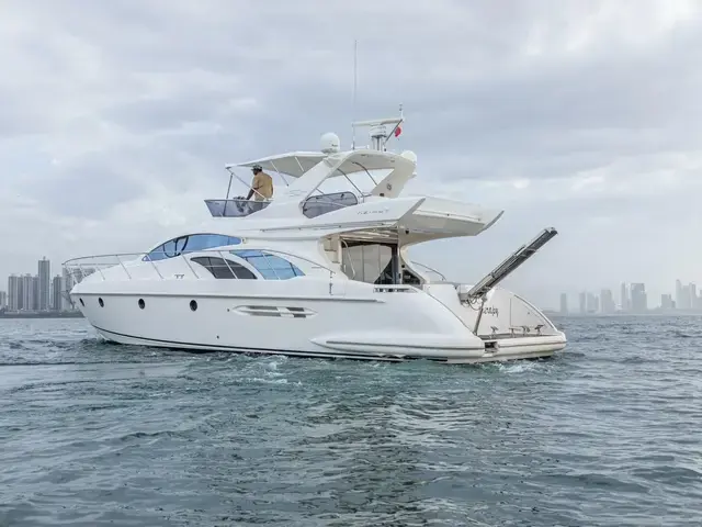 Azimut Flybridge