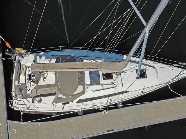 Hanse 320