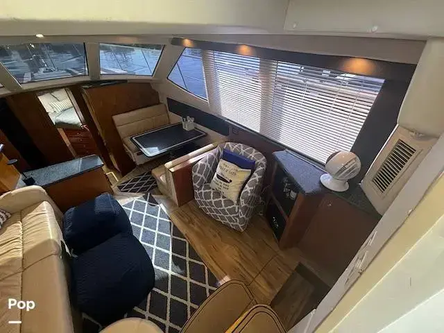 Carver 356 Aft Cabin Motor Yacht