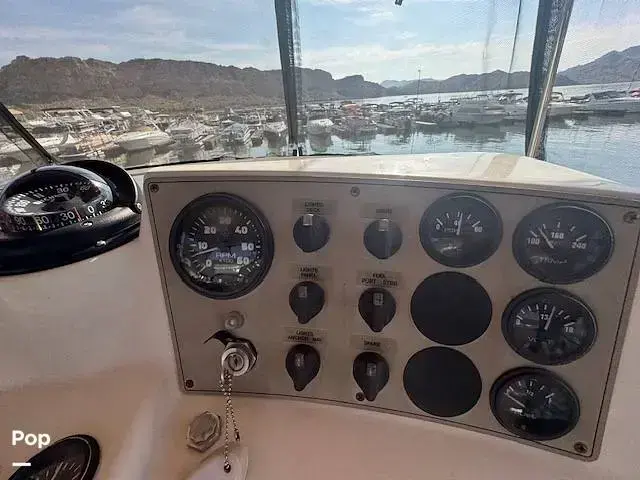 Carver 356 Aft Cabin Motor Yacht