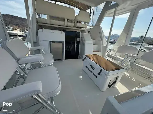 Carver 356 Aft Cabin Motor Yacht