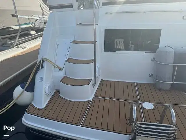 Carver 356 Aft Cabin Motor Yacht