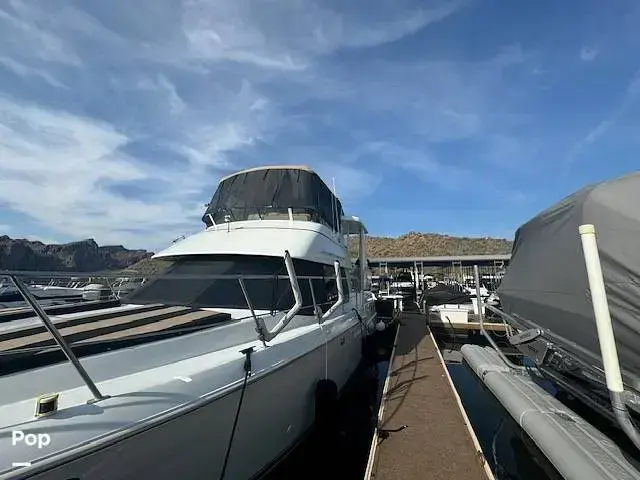 Carver 356 Aft Cabin Motor Yacht