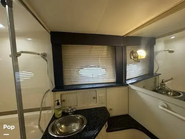 Carver 356 Aft Cabin Motor Yacht