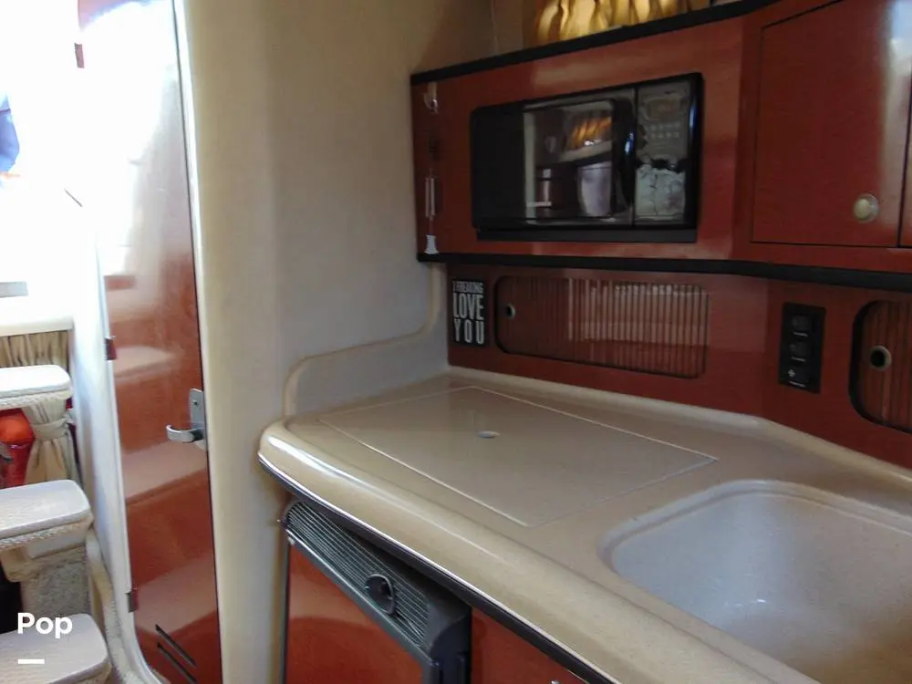 2005 Sea Ray sundancer 300