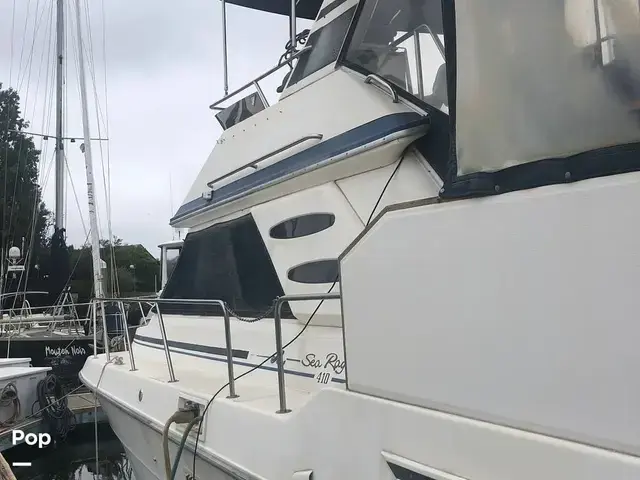 Sea Ray 410 Aft Cabin