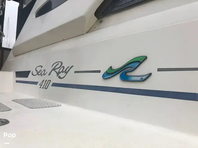 Sea Ray 410 Aft Cabin