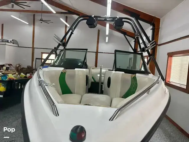 Malibu 21 Wakesetter