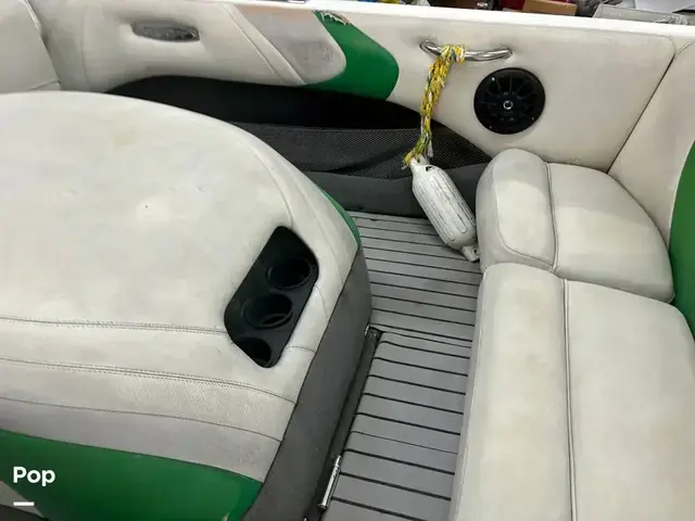 Malibu 21 Wakesetter