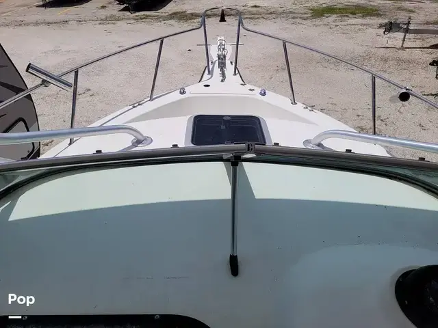 Hydra-Sports Boats 230 Walkaround