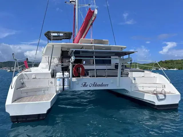 Aventura 44