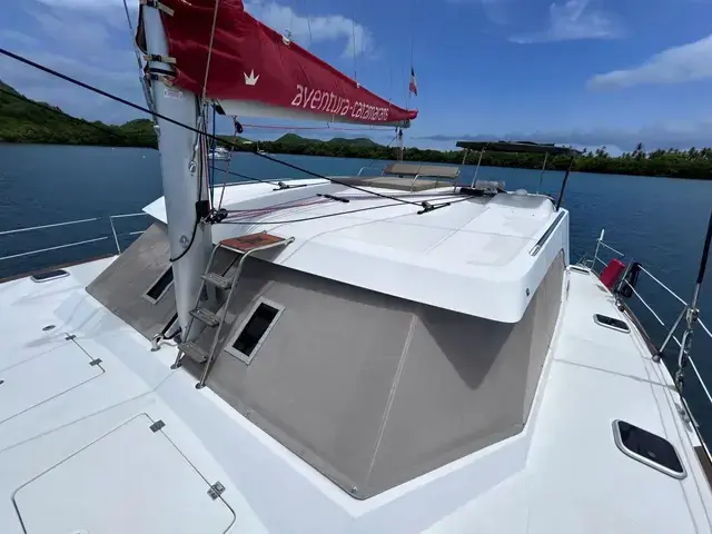 Aventura 44