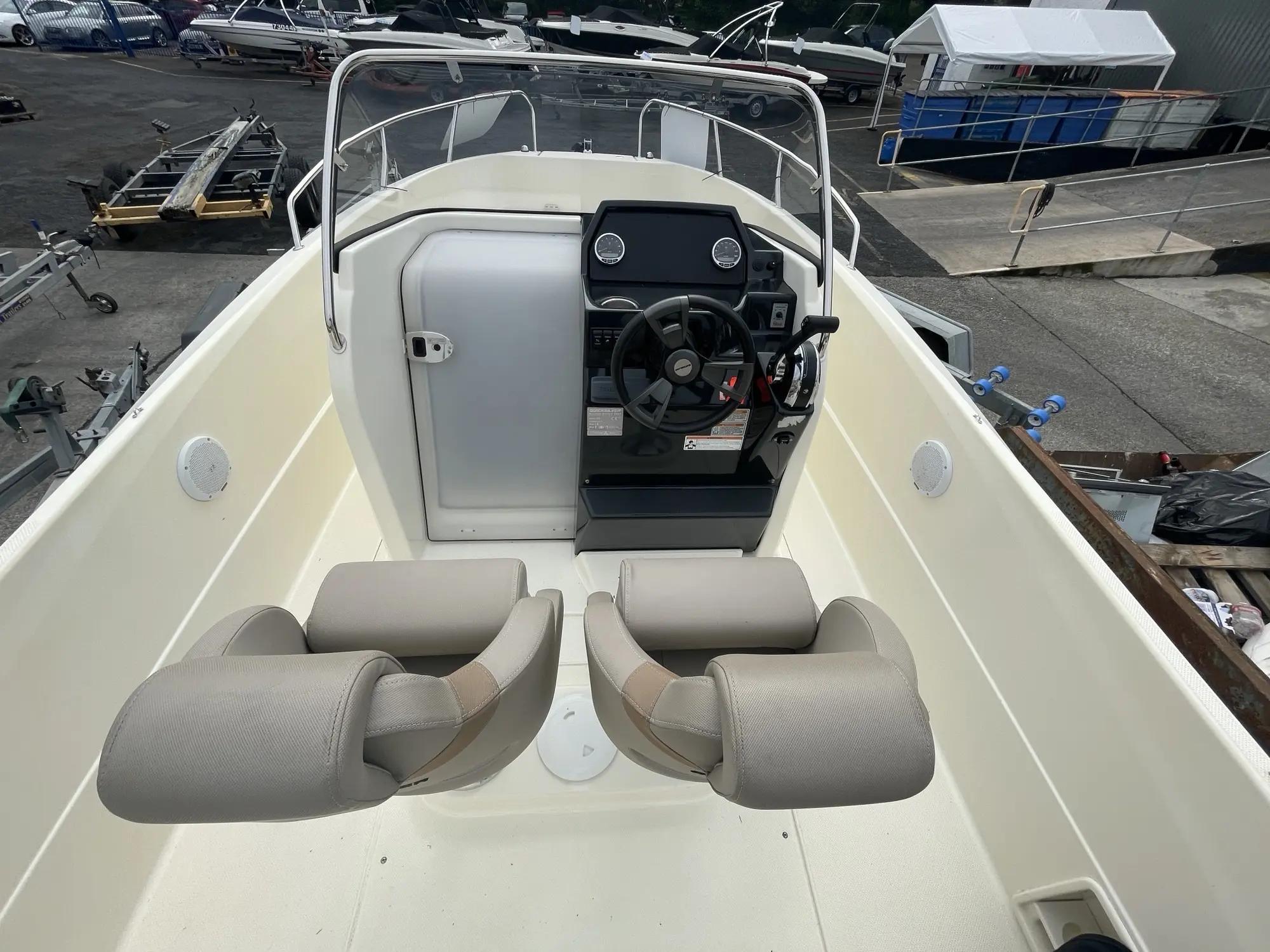 2017 Quicksilver 675 activ open