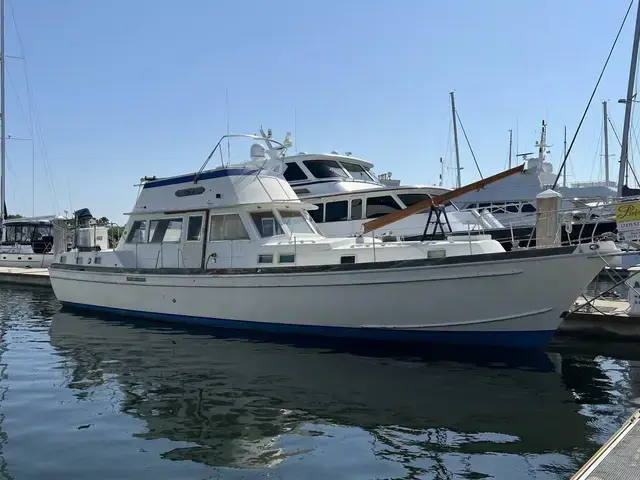 Gulfstar Boats 53 Trawler