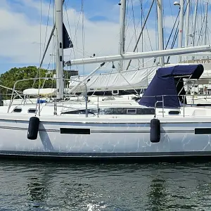 2017 Catalina 425