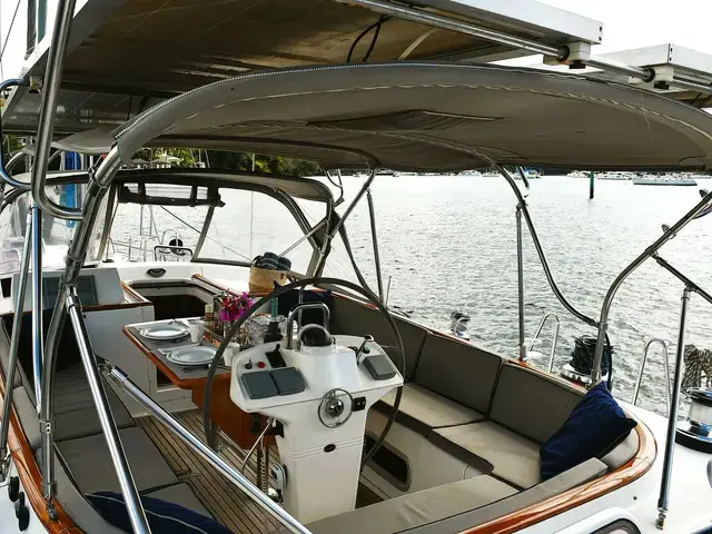 Beneteau 58