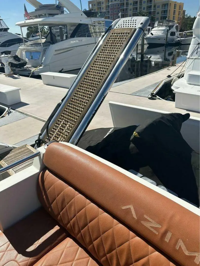 2007 Azimut 43 s