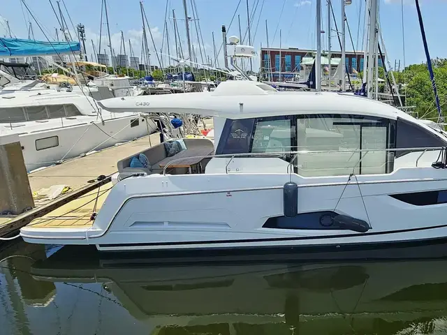 Sealine C430