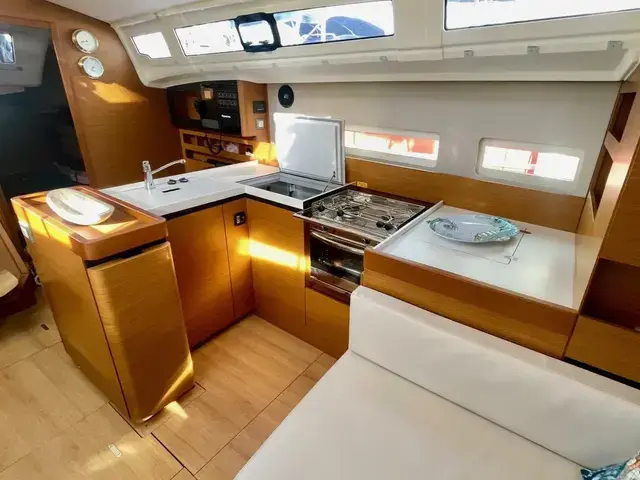 Jeanneau Sun Odyssey 410