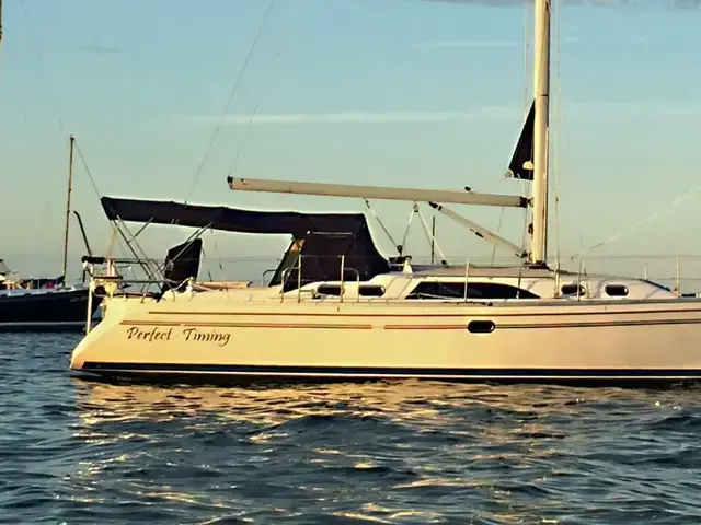 Catalina 385