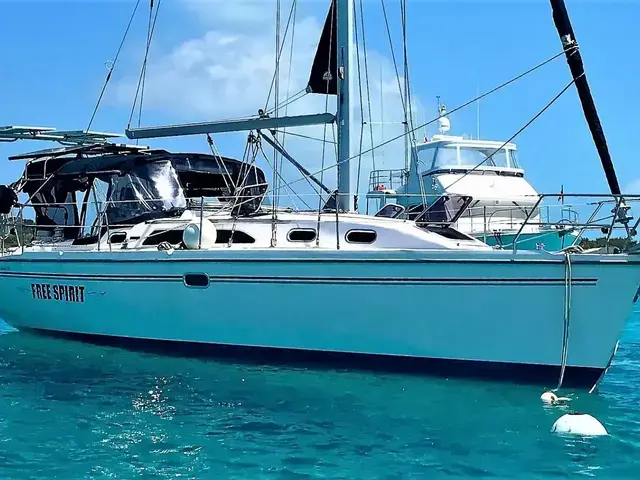 Catalina 350