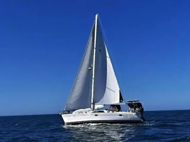 Catalina 385