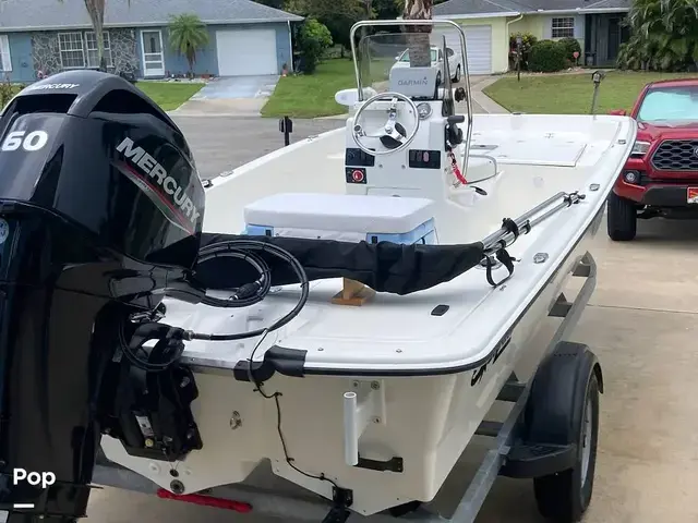 Mako 17 Pro Skiff