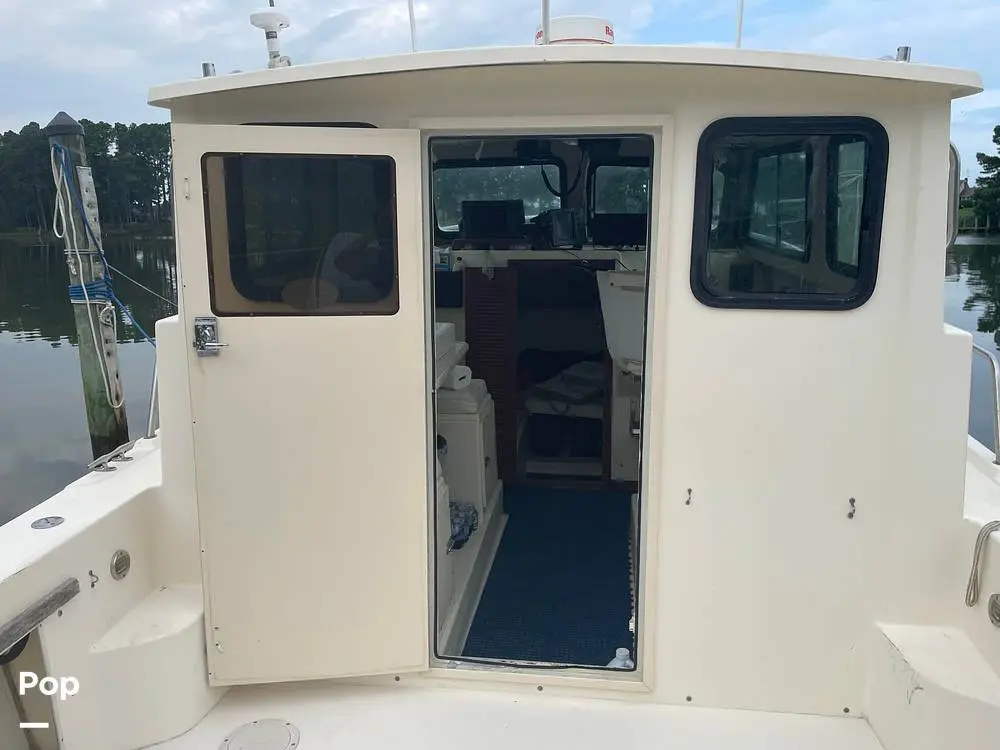 1995 Parker 2530 extended cabin