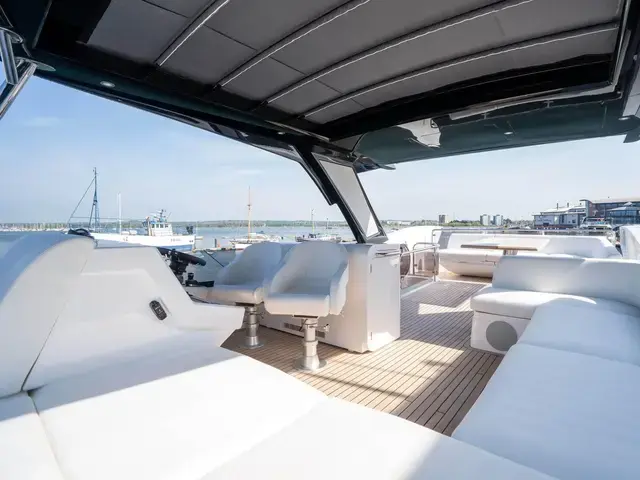 Sunseeker Manhattan 68