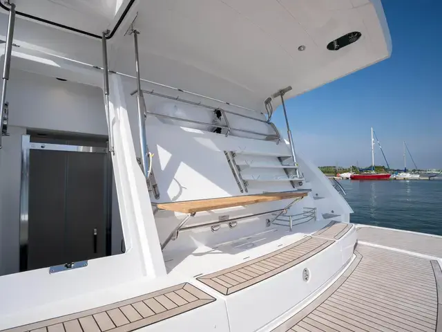 Sunseeker Manhattan 68