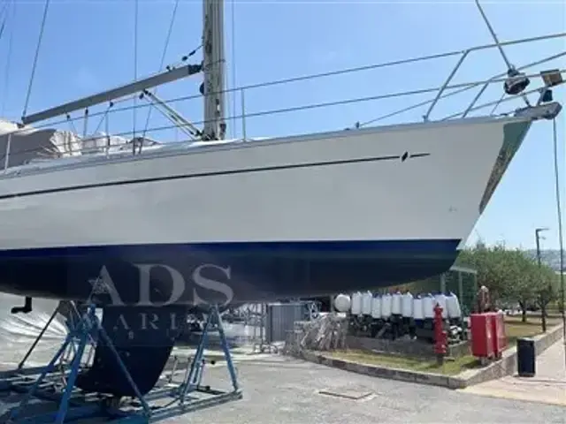 Bavaria 37