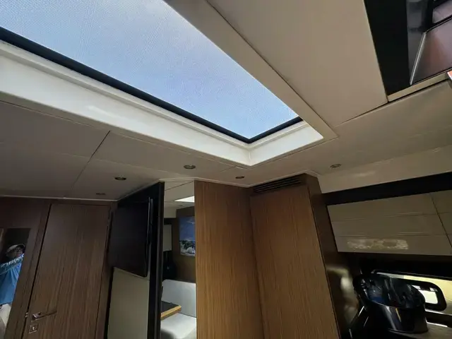 Azimut Atlantis 43