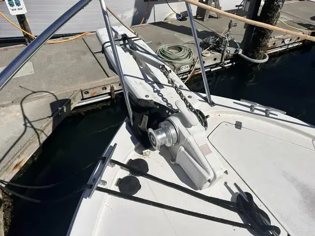 Bayliner 32