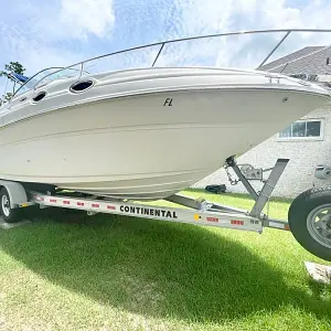 2003 Sea Ray Sundancer 240