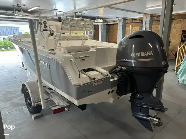 Sea Hunt Boats Triton 188